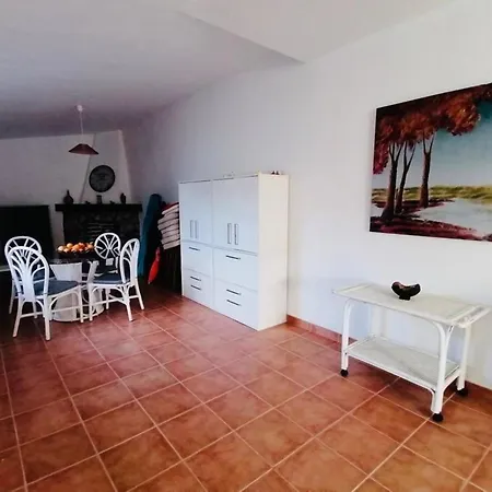 Fuer 10 Personen In Vau, Regiao Centro Holiday home Vau (Obidos)