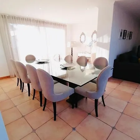 Fuer 10 Personen In Vau, Regiao Centro Holiday home Vau (Obidos)